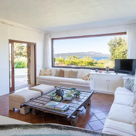 Exclusive In With Jacuzzipool *