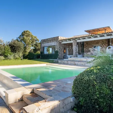 Vila Exclusive In With Jacuzzipool *