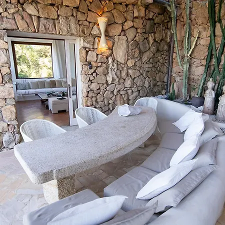 Willa Exclusive In With Jacuzzipool *
