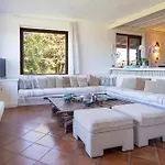 Exclusive In With Jacuzzipool Vila *