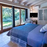 Vila Exclusive In With Jacuzzipool