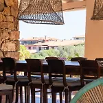 Vila Exclusive In With Jacuzzipool