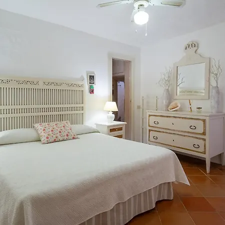 Exclusive In With Jacuzzipool Villa Porto Rotondo
