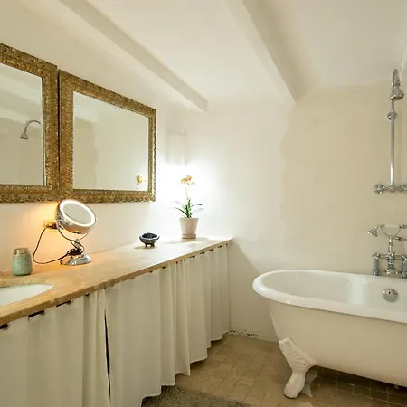 Villa Exclusive In With Jacuzzipool