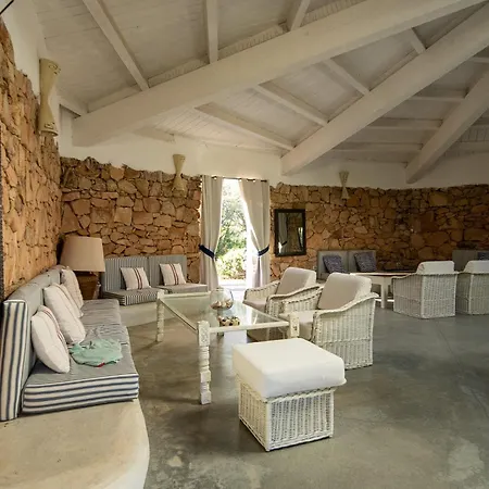 Villa Exclusive In With Jacuzzipool