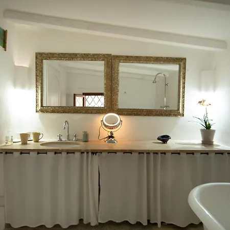 Villa Exclusive In With Jacuzzipool *