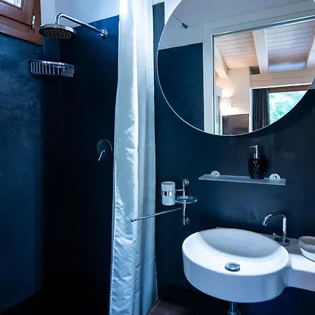 Villa Exclusive In With Jacuzzipool *