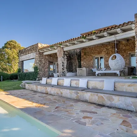 Exclusive In With Jacuzzipool