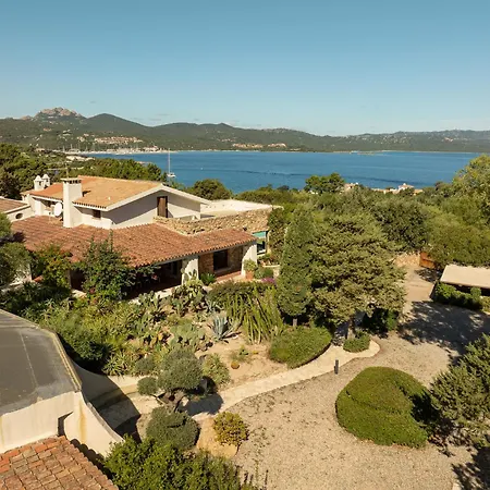 Exclusive In With Jacuzzipool فيلة